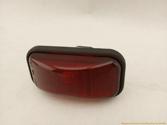 Hummer H2 Set Of Rear Center Roof Clearance Lamps