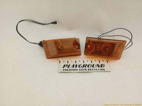 Hummer H2 Pair Of Front Upper Roof Clearance Lamps