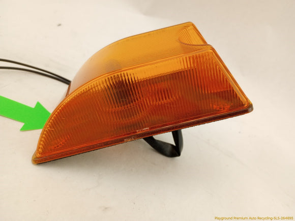 Hummer H2 Pair Of Front Upper Roof Clearance Lamps