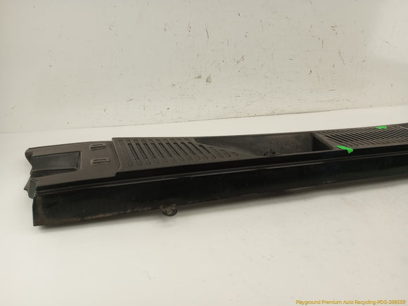 Hummer H2 Cowl Vent Panel