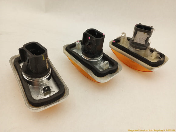 Hummer H2 Set Of Front Center Roof Clearance Lamps