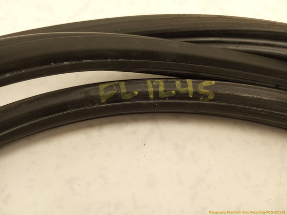 Porsche Cayenne Driver Left Front Door Seal Weatherstrip