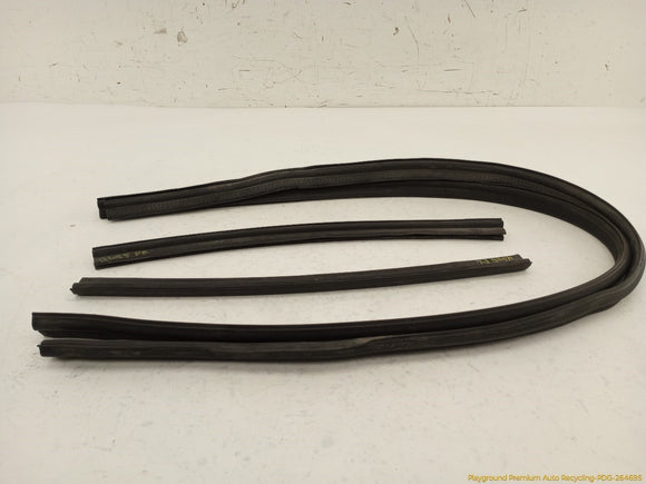 Hummer H2 Set Of Under Hood Seal Weatherstrips