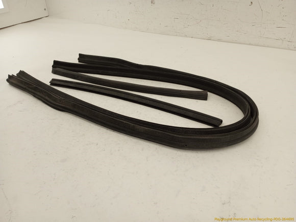 Hummer H2 Set Of Under Hood Seal Weatherstrips