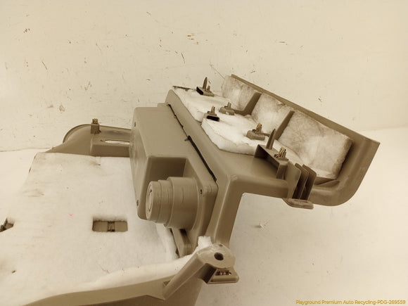 Hummer H2 Passenger Right Rear Quarter Trim