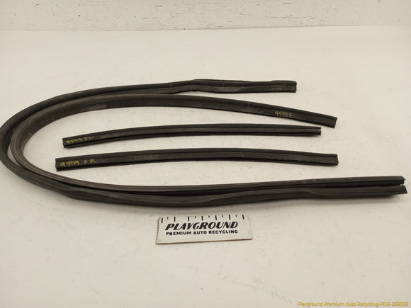 Hummer H2 Set Of Under Hood Seal Weatherstrips