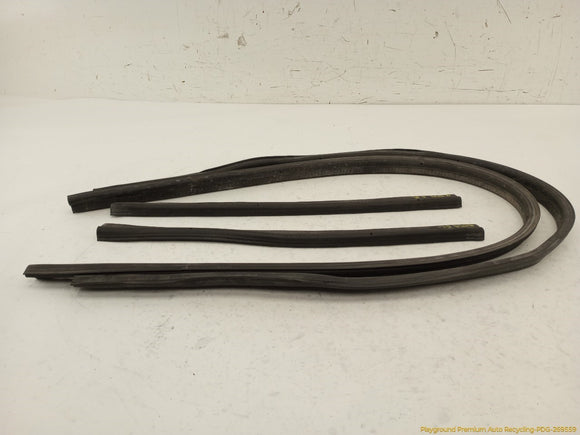 Hummer H2 Set Of Under Hood Seal Weatherstrips
