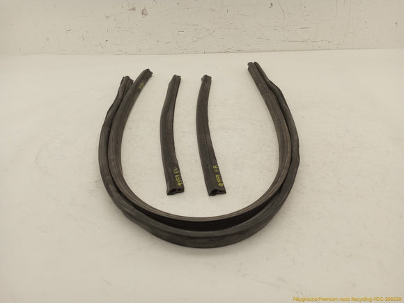 Hummer H2 Set Of Under Hood Seal Weatherstrips
