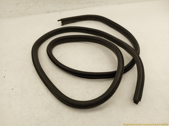 Hummer H2 Set Of Rear Door & Tailgate Seal Weatherstrips