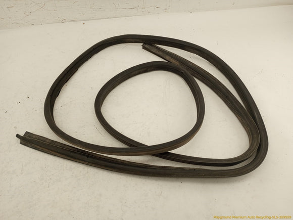 Hummer H2 Set Of Rear Door & Tailgate Seal Weatherstrips