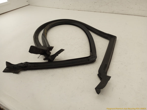 Dodge Stealth Pair Of Front Door Car Side Seal Weatherstrips