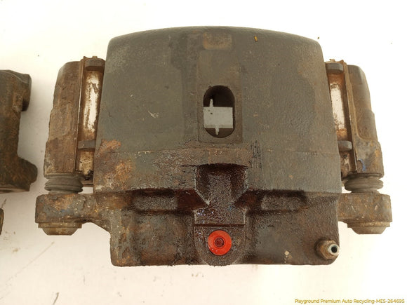 Hummer H2 Pair Of Rear Brake Calipers