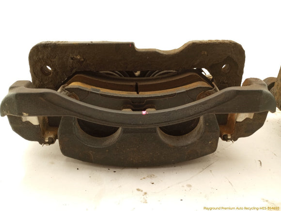 Hummer H2 Pair Of Rear Brake Calipers