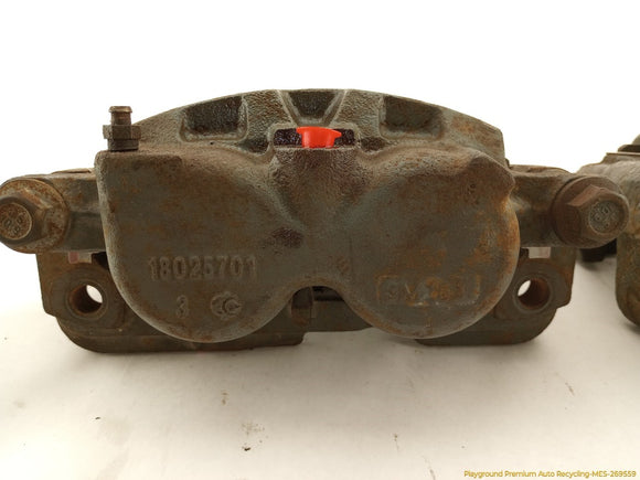 Hummer H2 Pair Of Rear Brake Calipers