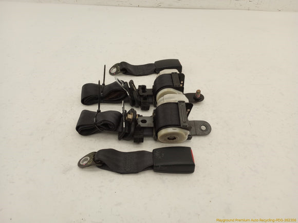 Honda Prelude Set Of Rear Seat Belt Buckles & Retractors