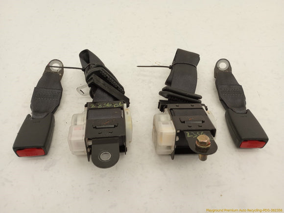 Honda Prelude Set Of Rear Seat Belt Buckles & Retractors