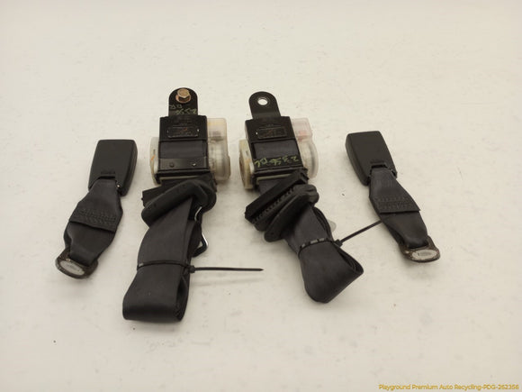 Honda Prelude Set Of Rear Seat Belt Buckles & Retractors