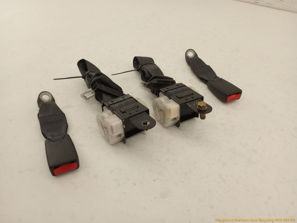 Honda Prelude Set Of Rear Seat Belt Buckles & Retractors