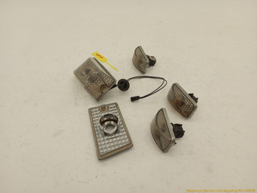 Hummer H2 Set Of Roof Clearance Lamps - 0