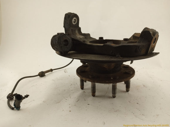 Hummer H2 Passenger Right Front Spindle Knuckle Hub
