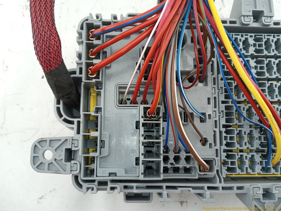 Alfa Romeo Giulia Rear Trunk Fuse Box