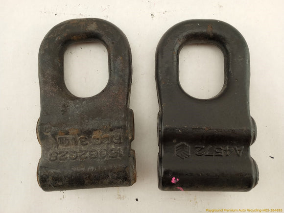 Hummer H2 Pair Of Front Tow Hooks