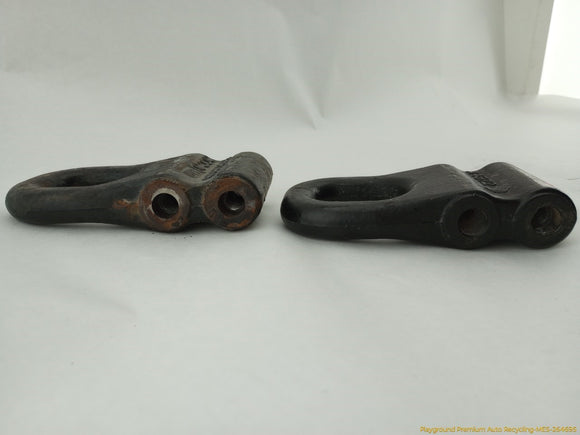 Hummer H2 Pair Of Front Tow Hooks