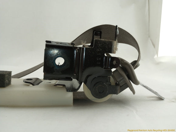Hummer H2 Driver Left Front Seat Belt Retractor