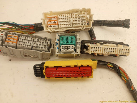 Hummer H3 Vehicle Wiring Pigtails