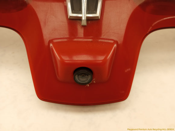 Lincoln MKT Liftgate Center Tail Lamp