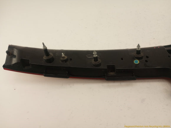 Lincoln MKT Liftgate Center Tail Lamp