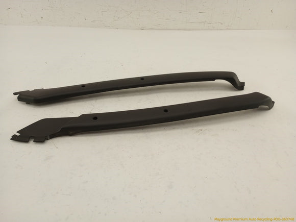 Porsche Cayenne Pair Of Tailgate Side Trim Cover