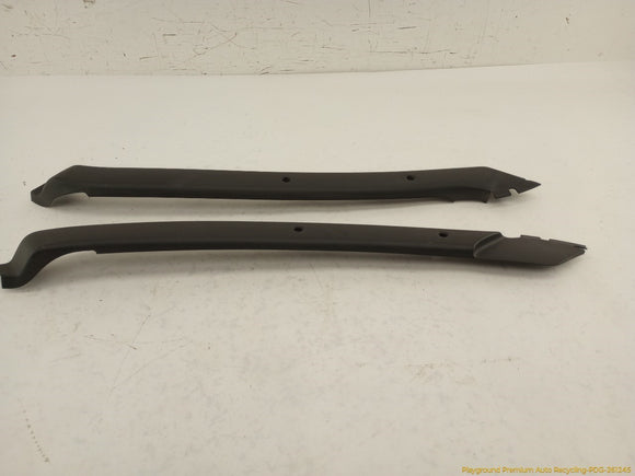 Porsche Cayenne Pair Of Tailgate Side Trim Cover