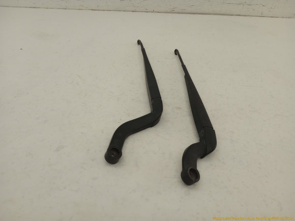 Range Rover Sport Pair Of Windshield Wiper Arms