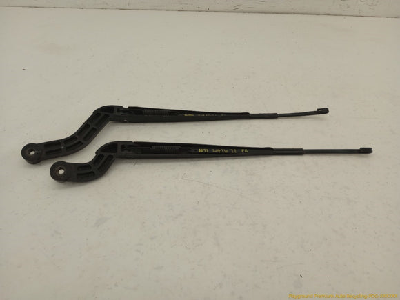 Range Rover Sport Pair Of Windshield Wiper Arms