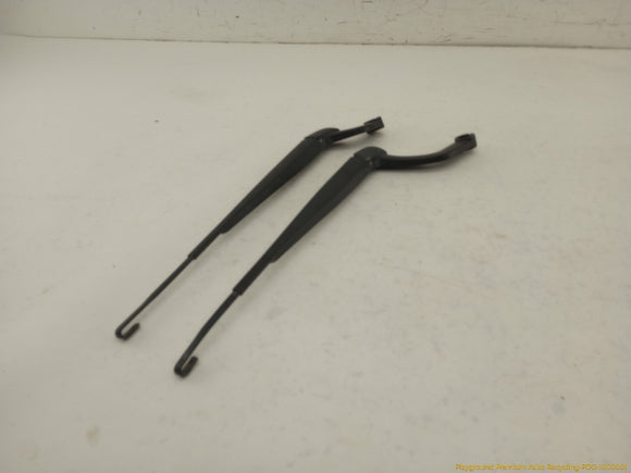 Range Rover Sport Pair Of Windshield Wiper Arms