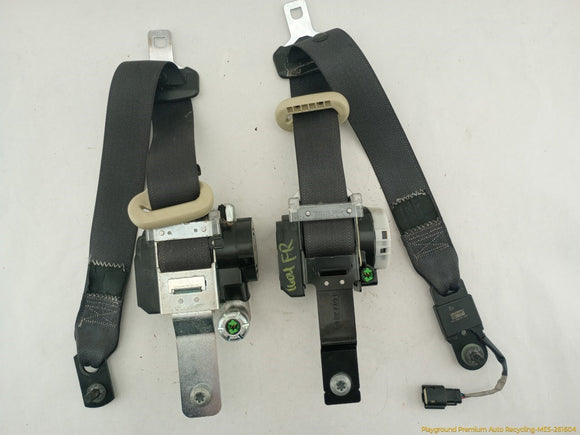Lincoln MKT Pair Of Front Seat Belt Retractors