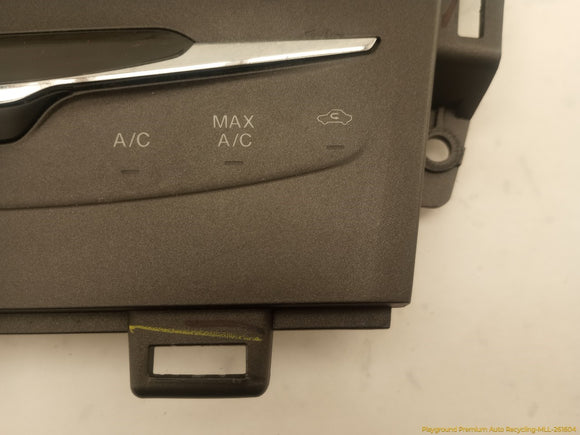 Lincoln MKT Radio & Climate Control Panel