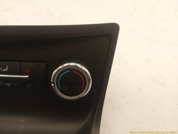 Lincoln MKT Rear Climate Control Panel