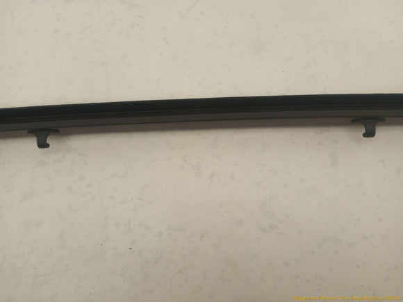 Lincoln MKT Passenger Right Rear Window Frame Molding Trim