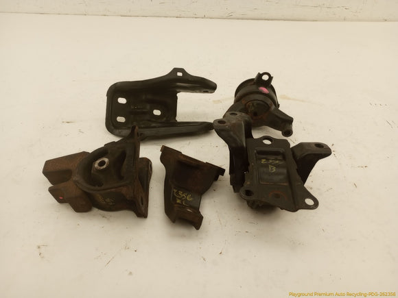 Honda Prelude Set Of Engine Mounts