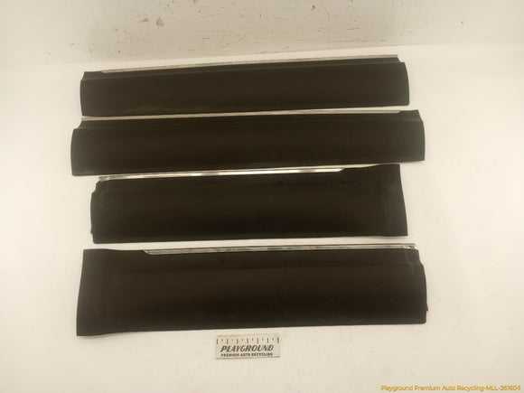 Lincoln MKT Set Of Lower Door Trim Molding