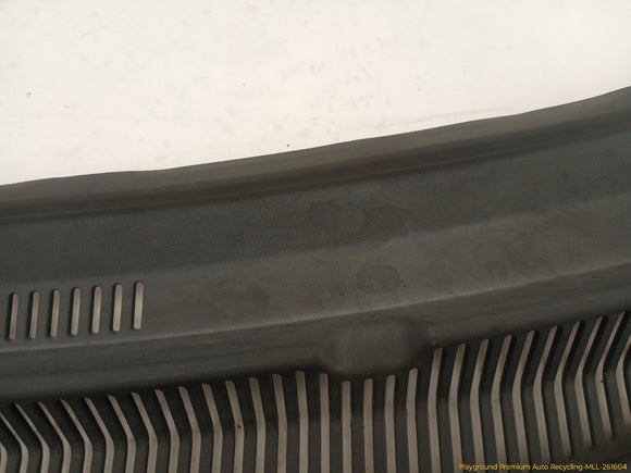 Lincoln MKT Cowl Vent Panel Set