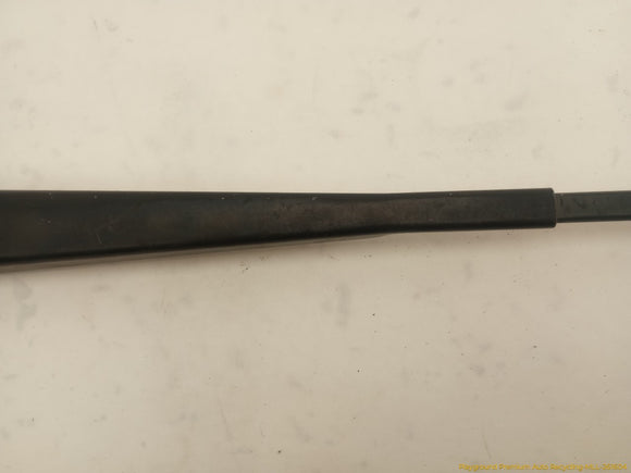 Lincoln MKT Pair Of Windshield Wiper Arms