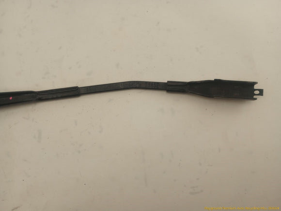 Lincoln MKT Pair Of Windshield Wiper Arms