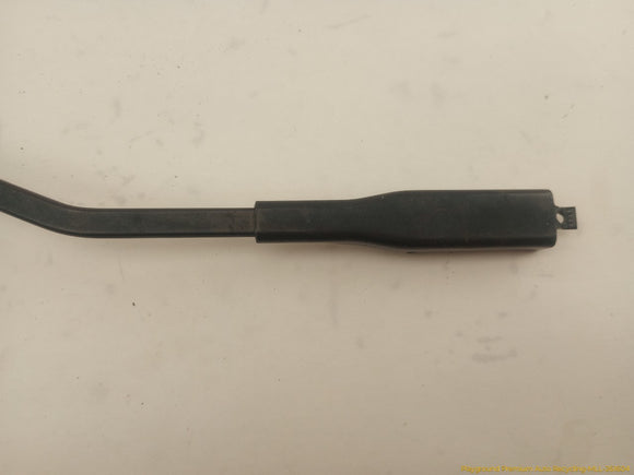 Lincoln MKT Pair Of Windshield Wiper Arms