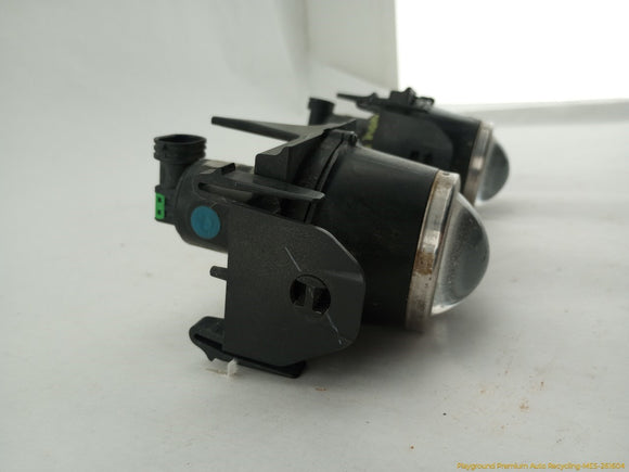 Lincoln MKT Pair Of Front Fog Lamps