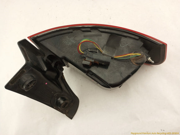 Lincoln MKT Passenger Right Tail Lamp