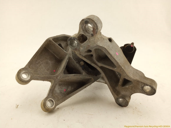 Lincoln MKT Automatic Transmission Mount