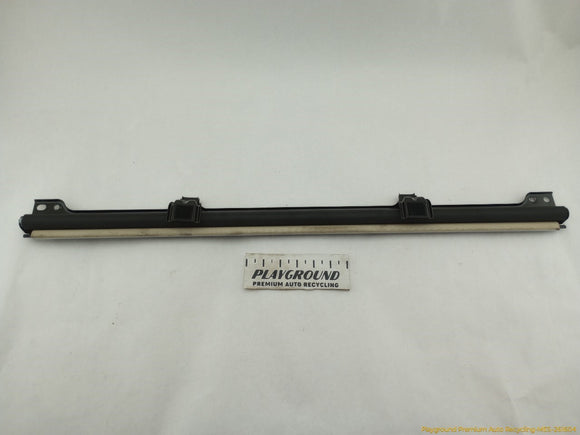 Lincoln MKT Rear Sunshade Panel Trim